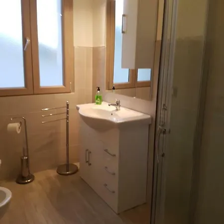 Buscemi 3* بستويا